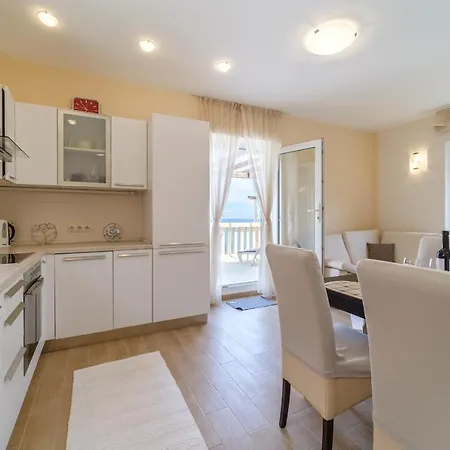 Appartement Lucica Seaview