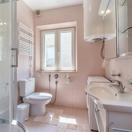 Appartement Lucica Seaview Sutivan