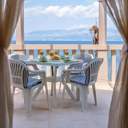 Apartament Lucica Seaview Sutivan
